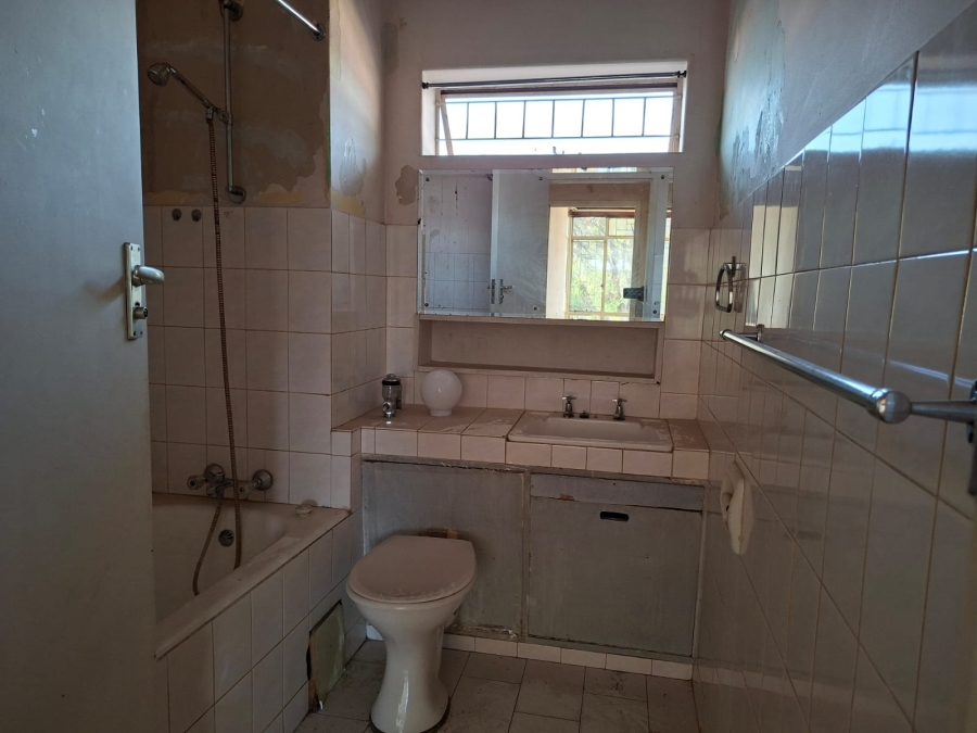 2 Bedroom Property for Sale in Potchefstroom North West
